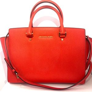 Michael Kors Selma Satchel - Large
Sangria Red/Flame Orange